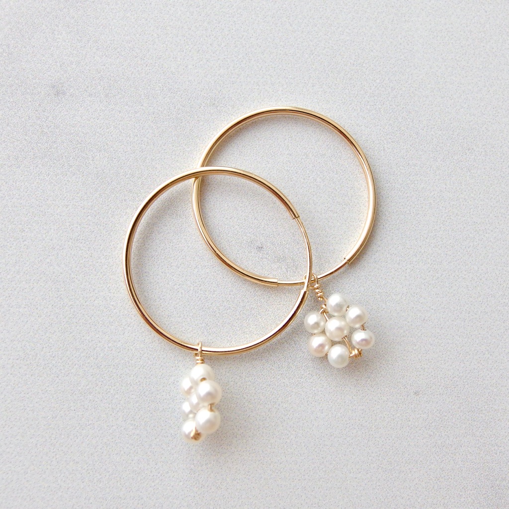 Small Endless Hoops W Pearl Flower Drops